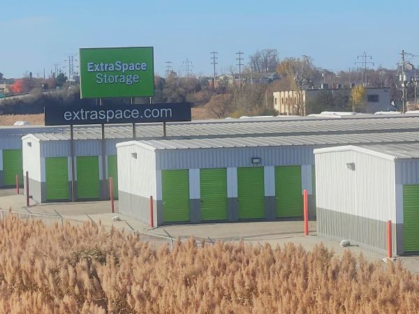 Extra Space Storage - 6202 - Chester - Brookside Ave - 53 Brookside Avenue