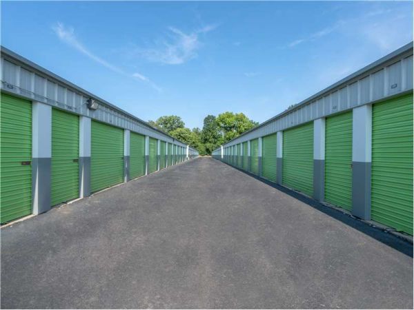 Extra Space Storage - 0522 - Whitehall - Schofield Dr - 111 Schofield Drive