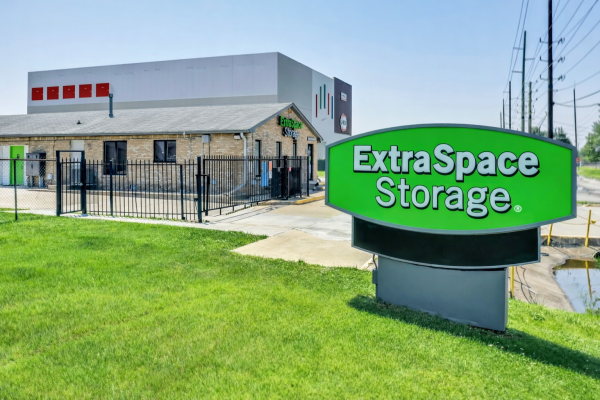 Extra Space Storage - 0827 - Indianapolis - E 86th St - 7151 East 86th Street