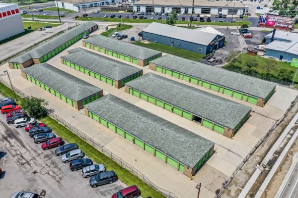 Extra Space Storage - 0827 - Indianapolis - E 86th St - 7151 East 86th Street