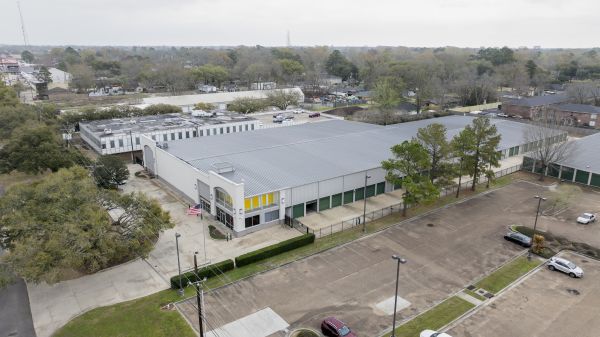 The Storage Center 8008 - Florida - 6536 Florida Boulevard