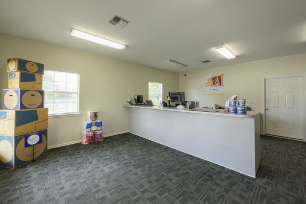 The Storage Center 8012 - Ambassador - 2952 Ambassador Caffery Parkway