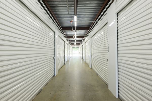 The Storage Center 8016 - Pearl - 4235 U.s. 80