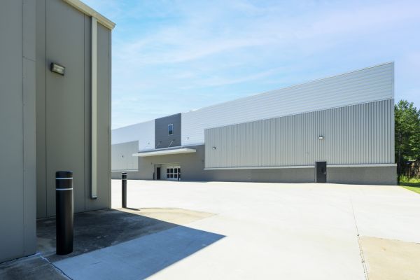 The Storage Center 8016 - Pearl - 4235 U.s. 80