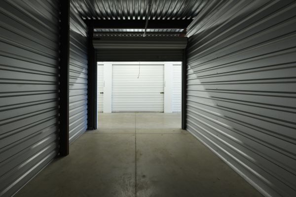 The Storage Center 8016 - Pearl - 4235 U.s. 80
