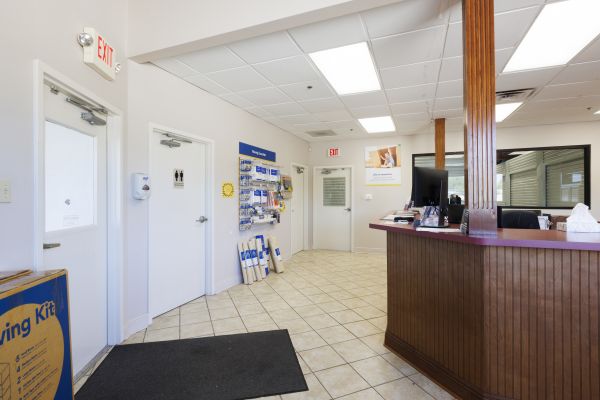 The Storage Center 8028 - Sherwood Forest - 2914 South Sherwood Forest Boulevard