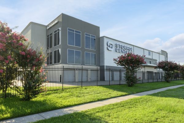 The Storage Center 8039 - Evangeline - 2036 Northeast Evangeline Thruway