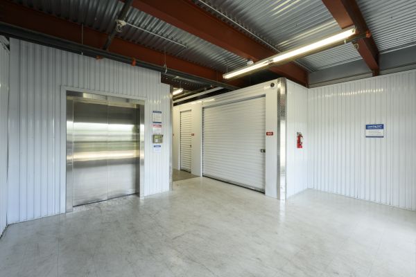 The Storage Center 8039 - Evangeline - 2036 Northeast Evangeline Thruway