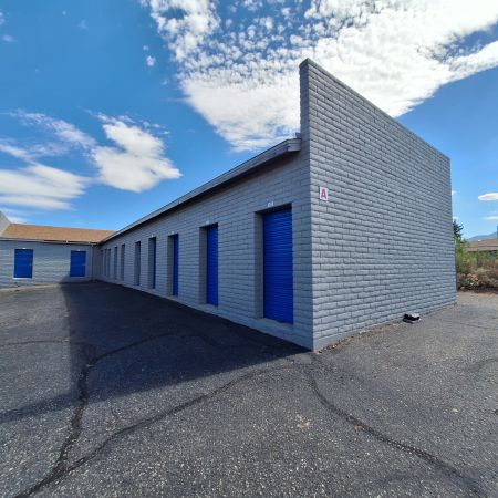 Columbia Self Storage - Anchor - 1290 Arizona 260