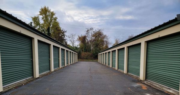 Storage Sense - East Haven - Self Service - 42 Thompson Street