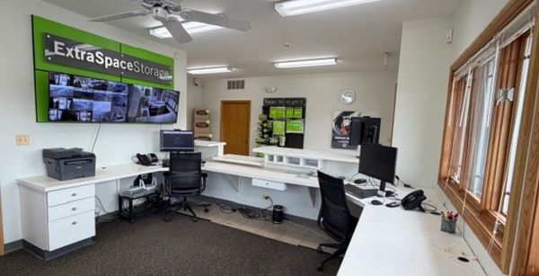 Extra Space Storage - 6299 - Volo - N US Highway 12 - 30151 North US Highway 12