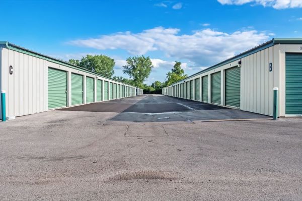 Extra Space Storage - 6299 - Volo - N US Highway 12 - 30151 North US Highway 12