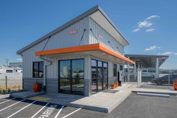 Woodburn Storage - 680 South Pacific Highway