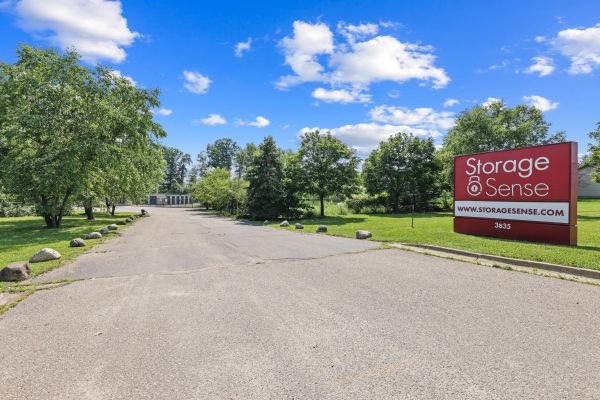 Storage Sense - Howell - 3835 West Grand River Avenue