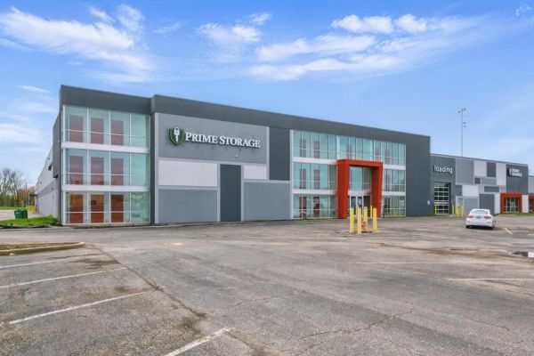 Prime Storage - Belleville - 120 Carlyle Plaza Drive