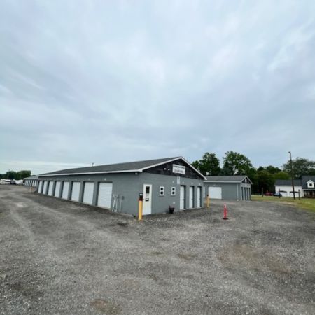 Discount Mini Storage - 10490 South 750 West