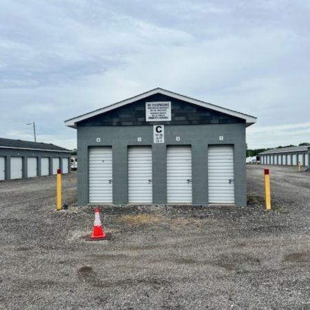 Discount Mini Storage - 10490 South 750 West