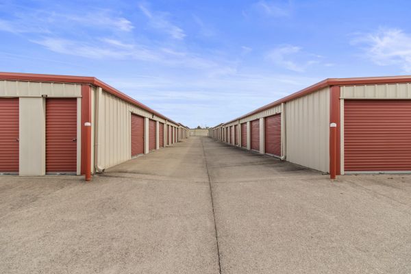 Storage Sense - Crestwood - Concord - 5800 Concord Avenue