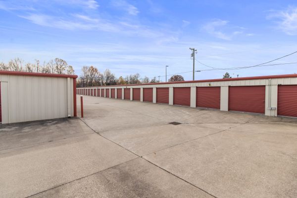 Storage Sense - Crestwood - Concord - 5800 Concord Avenue