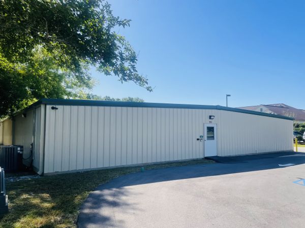 B&G Self Storage - 1025 Tommy Munro Dr