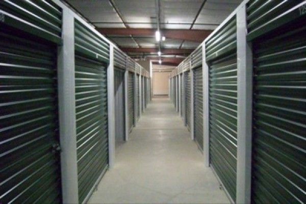 B&G Self Storage - 1025 Tommy Munro Dr