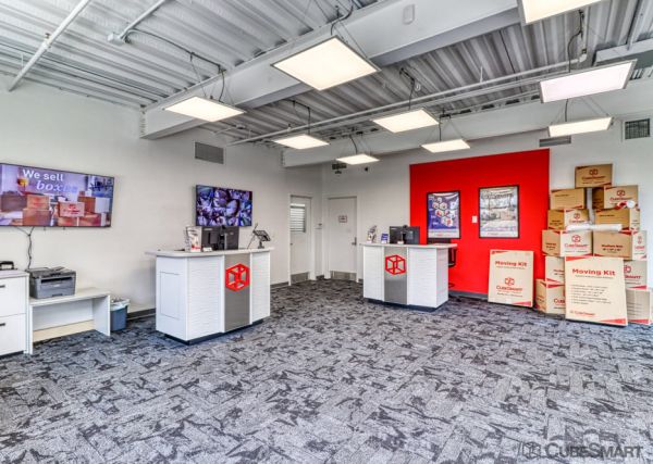 CubeSmart Self Storage MA Springfield Parker St - 319 Parker Street
