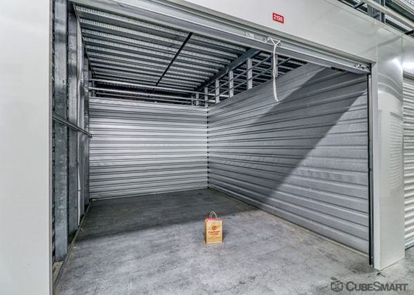 CubeSmart Self Storage MA Springfield Parker St - 319 Parker Street