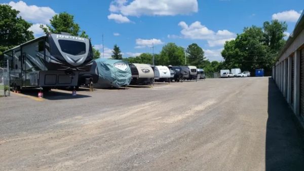 Arrington Storage - 8225 Neal Road