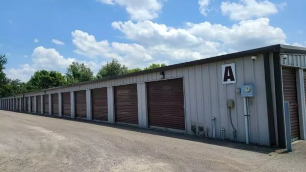Arrington Storage - 8225 Neal Road