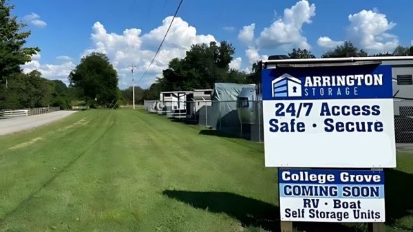 Arrington Storage - 8225 Neal Road