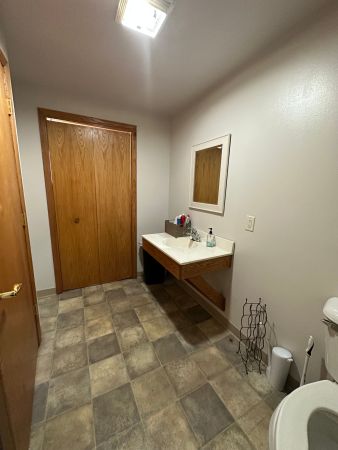 Patriot Storage - 398 Holland Street