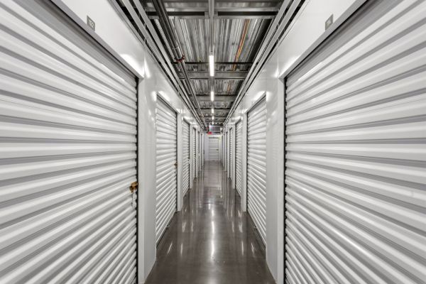 Extra Space Storage - 4253 - Scottsdale - Evans Rd - 7325 East Evans Road