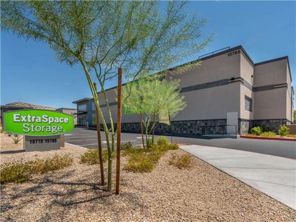 Extra Space Storage - 8899 - Phoenix - Desert Foothills Pkwy - 15785 South Desert Foothills Parkway