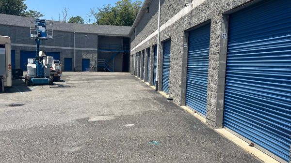 Omega Self Storage of Amityville - 185 Sunrise Highway
