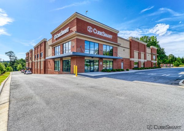 CubeSmart Self Storage GA Fayetteville W Lanier Ave - 815 West Lanier Avenue