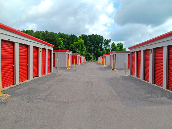 Storage Rentals of America - Jacksonville - 135 Center St - 135 Center Street