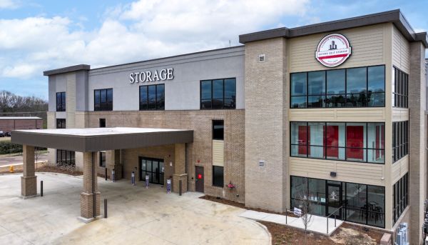 Oxford Self Storage - 2403 Jefferson Davis Drive