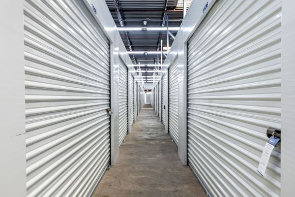 StorageBlue - Clifton - 550 Lexington Avenue