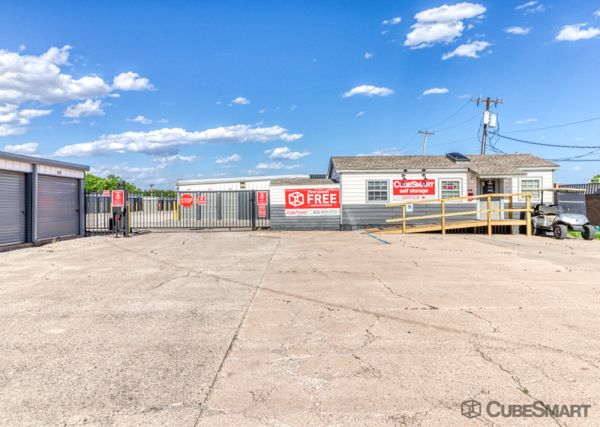 CubeSmart Self Storage - Kingfisher - 1203 South Main - 1203 South Main Street