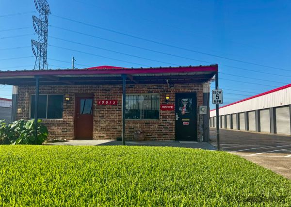 CubeSmart Self Storage - Tower Oaks - 10615 Tower Oaks Boulevard