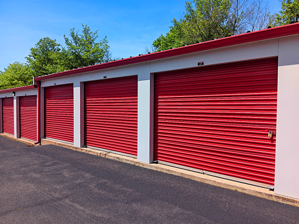 Storage Rentals of America - Eureka - 306 W Fourth St - 306 West 4th Street