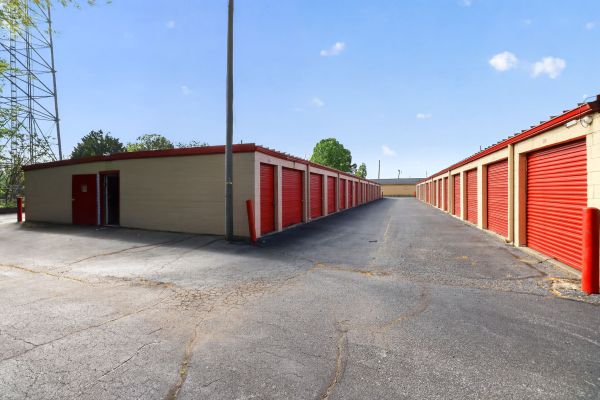 Storage Rentals of America - Greenville - 1412 Poinsett Highway - 1412 Poinsett Highway