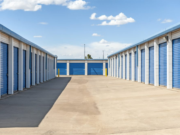 Storage Rentals of America - Plainview - 1401 I-27 - 1401 Interstate 27