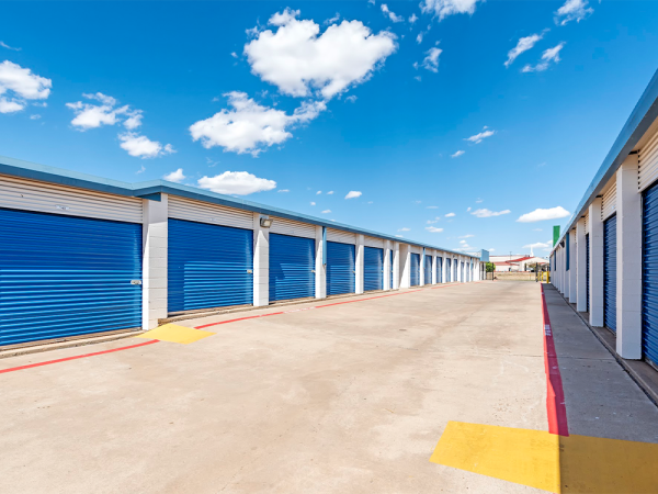 Storage Rentals of America - Plainview - 1401 I-27 - 1401 Interstate 27