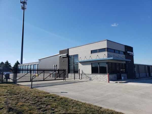 Safekeep Self Storage - 1792 Northwest Polk City Drive