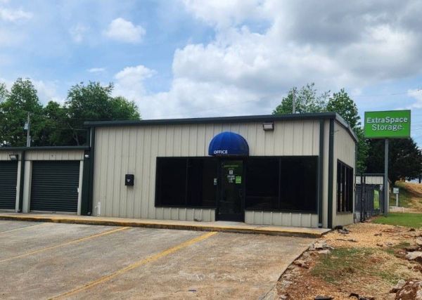 Extra Space Storage - 3630 - Huntsville - Blake Bottom Rd - 2062 Blake Bottom Road Northwest