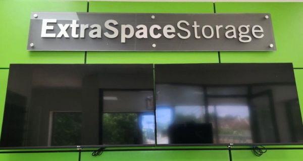 Extra Space Storage - 3630 - Huntsville - Blake Bottom Rd - 2062 Blake Bottom Road Northwest