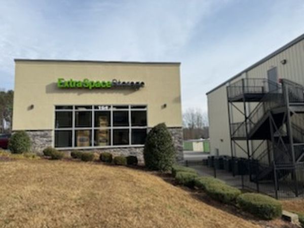 Extra Space Storage - 3669 - Stanley - Club Dr - 174 Club Drive