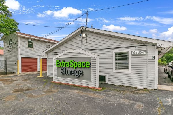 Extra Space Storage - 6339 - Huntsville - 2505 Winchester Rd - 2505 Winchester Road Northwest