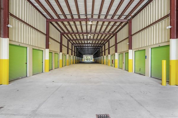Extra Space Storage - 6131 - Sarasota - Fruitville Rd - 8400 Fruitville Road